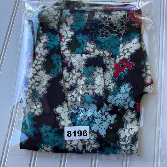 NYDJ Size L Blue Multivolor Floral V neck shirt - Picture 7 of 7